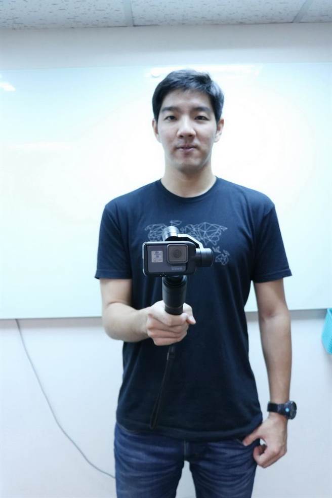 好動玩水 全天候開拍！ 極限運動悍將 海陸攝影雙強